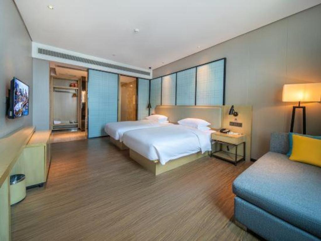 Echarm Hotel Yangjiang Baili Plaza Екстер'єр фото