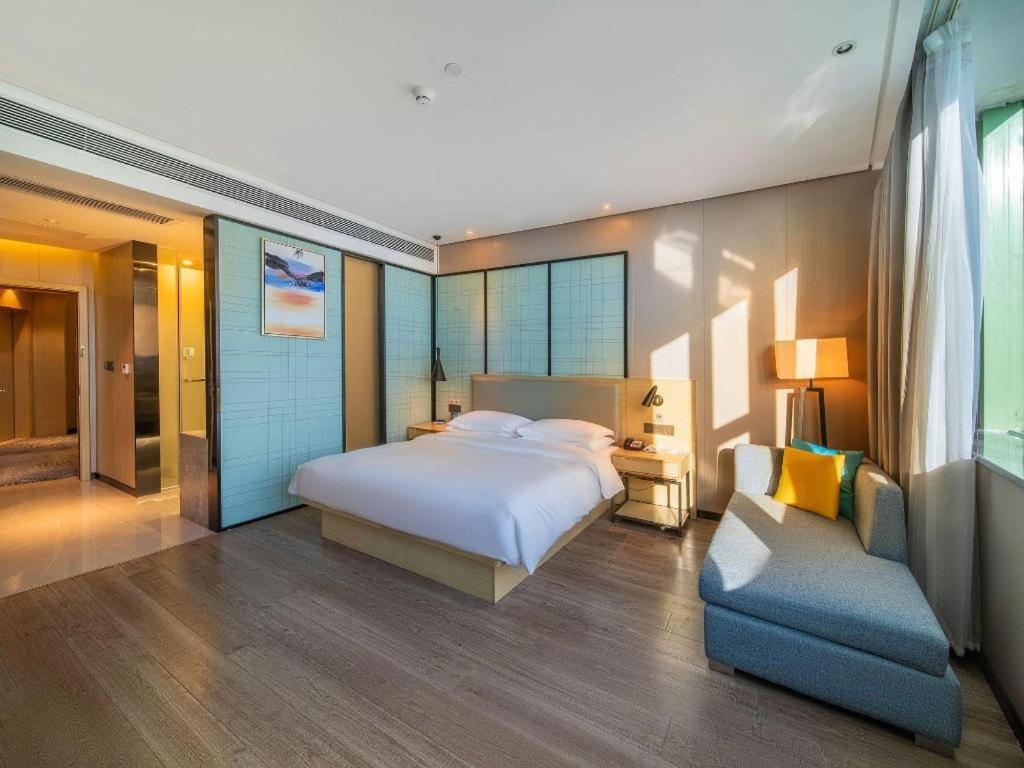 Echarm Hotel Yangjiang Baili Plaza Екстер'єр фото