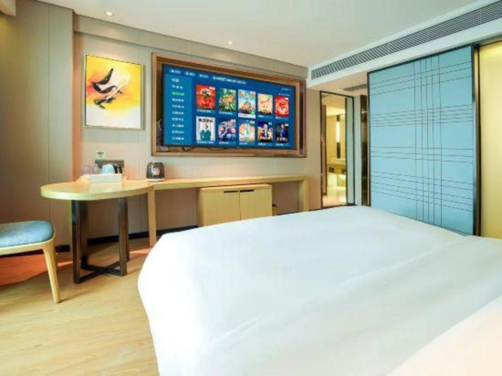 Echarm Hotel Yangjiang Baili Plaza Екстер'єр фото
